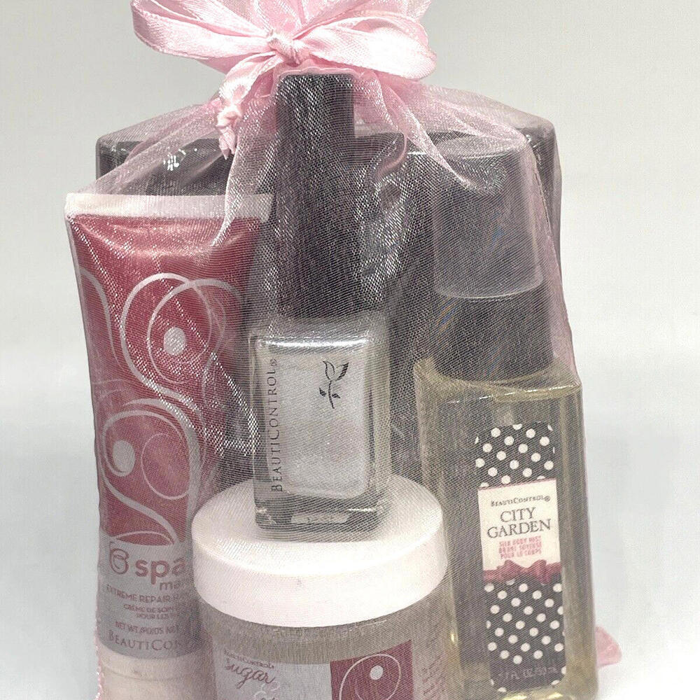 Beauticontrol Nail Polish Body Mist‎ Hand Creme Scrub Mirror Gift Set 5 Piece